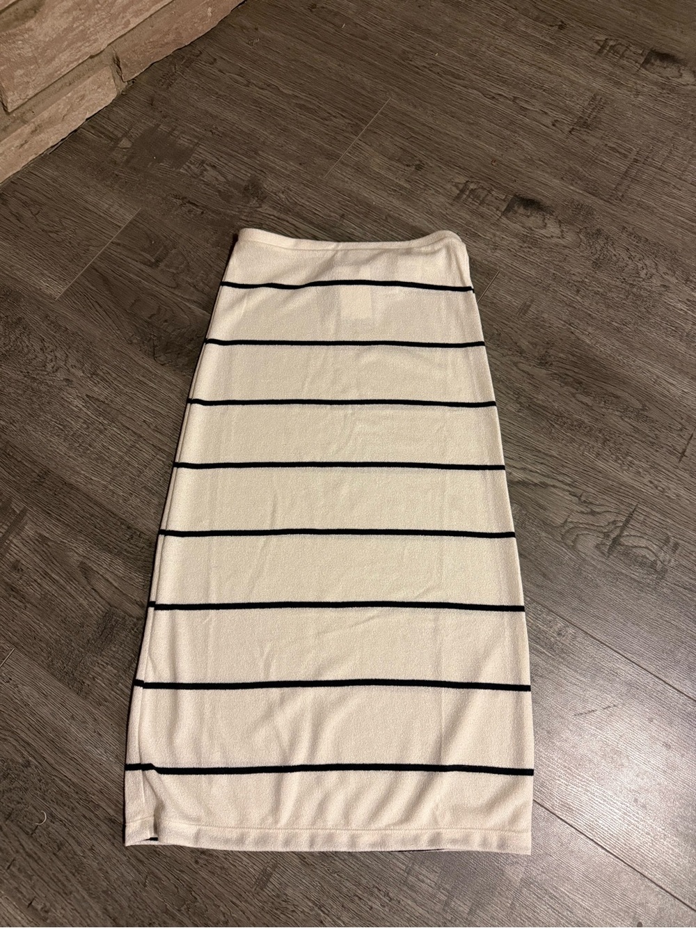 HM Cream & Black Striped Pencil Skirt
